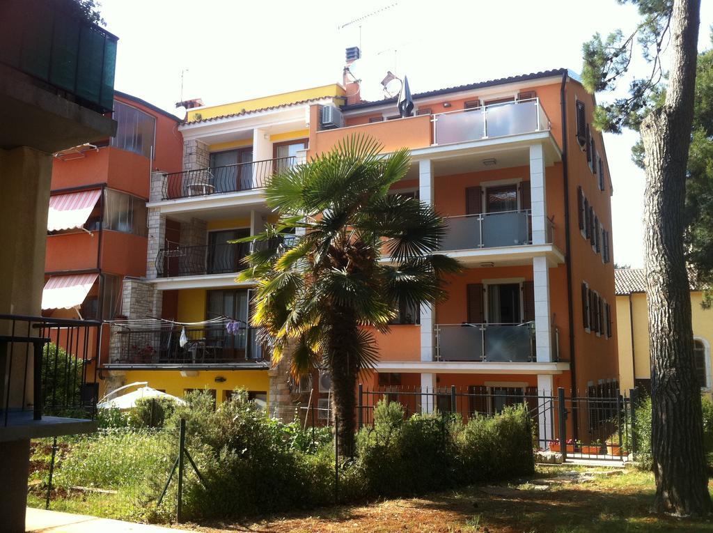 Apartment Sincic Новиград Экстерьер фото